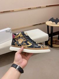 Picture of Versace Shoes Men _SKUfw124792029fw